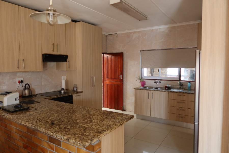 3 Bedroom Property for Sale in Churchill Estate Western Cape